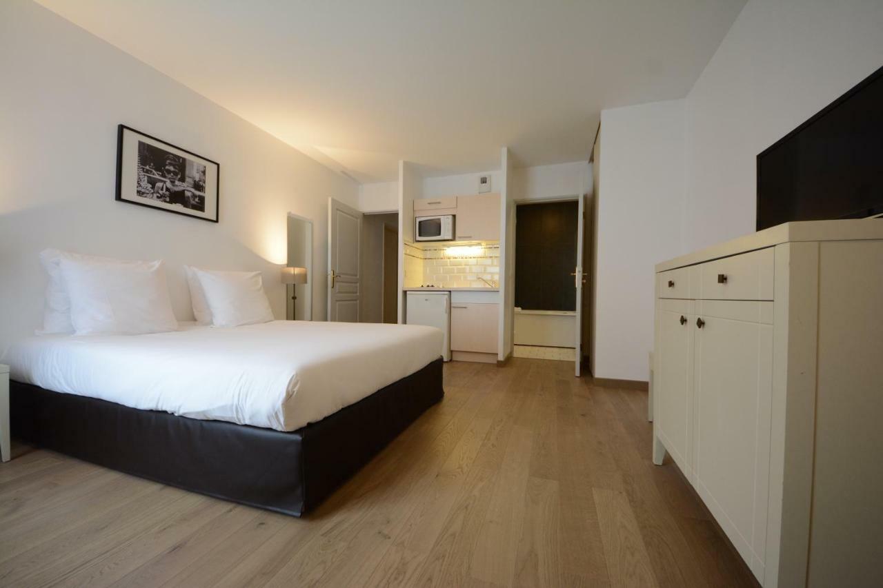 Hotel Cerise Chatou Exterior foto