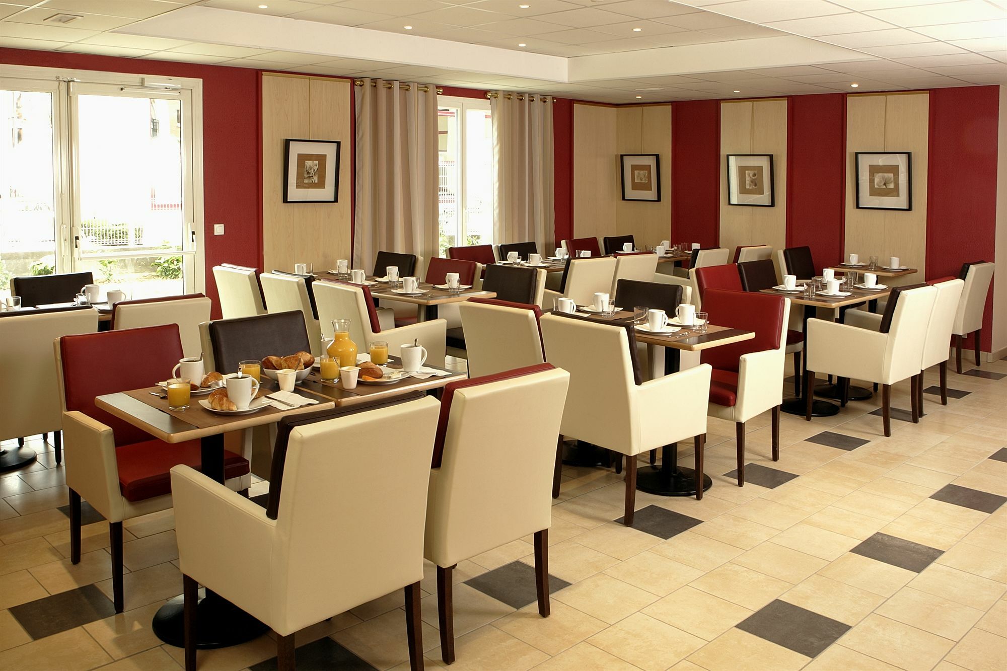 Hotel Cerise Chatou Exterior foto